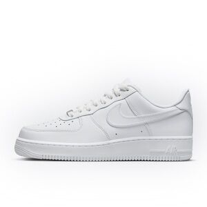 Women’s Nike White Leather Sneakers
